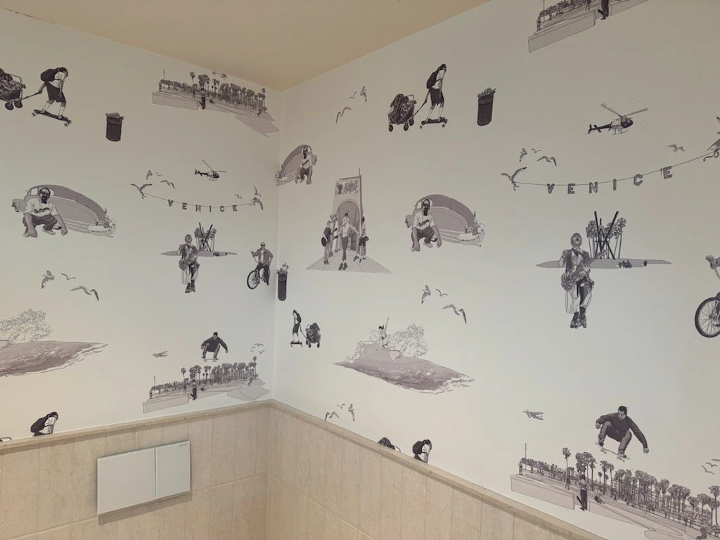 Wallpaper installation in Johns Creek GA